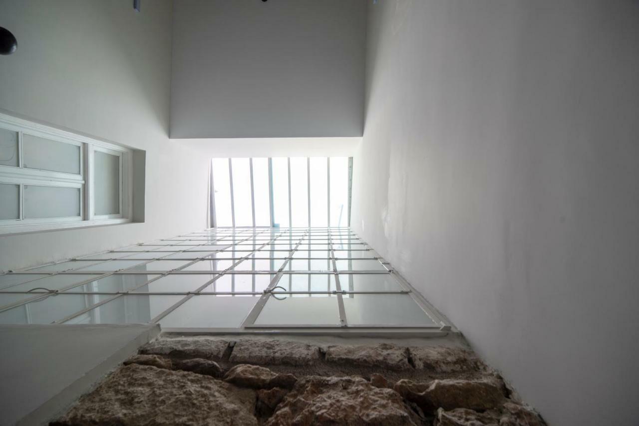 Plaka Arch לינה וארוחת בוקר